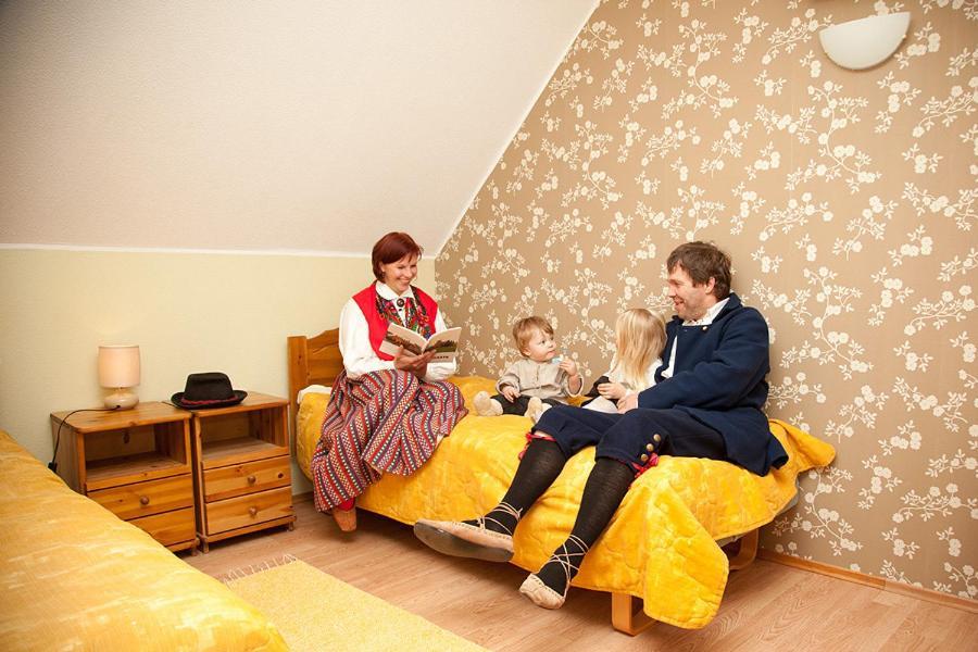 Sangaste Rukki Maja Guesthouse Ngoại thất bức ảnh